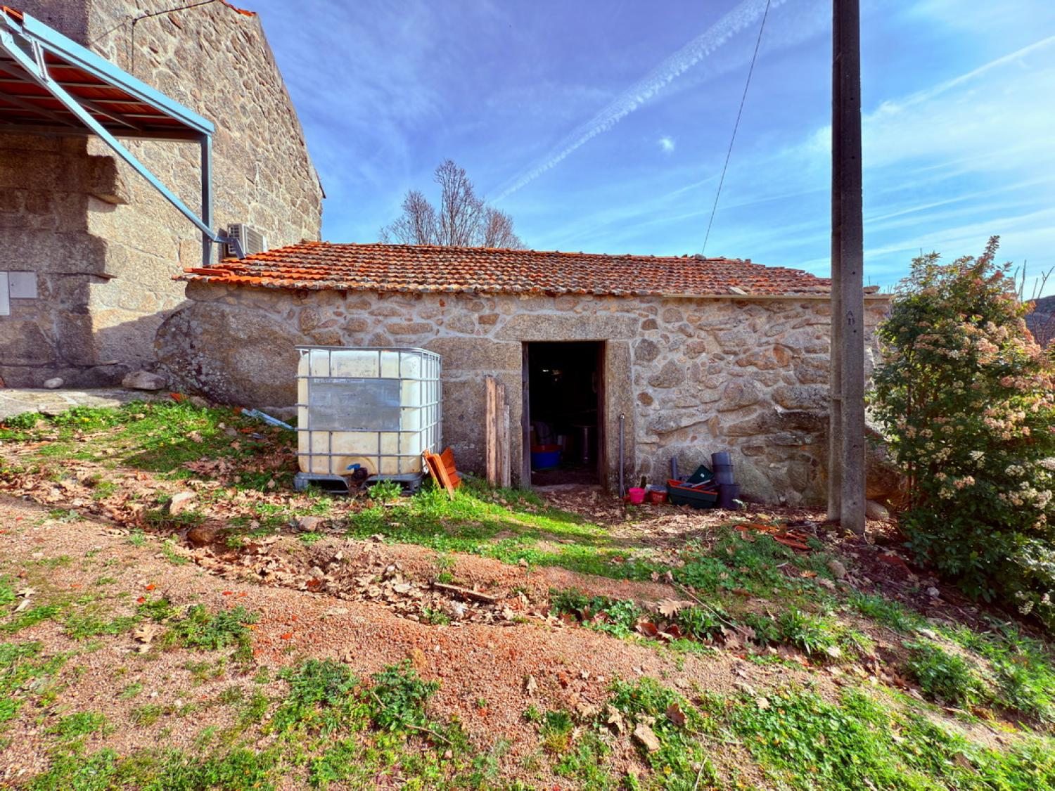  en venta casa rústica Pousafoles do Bispo Sabugal 8
