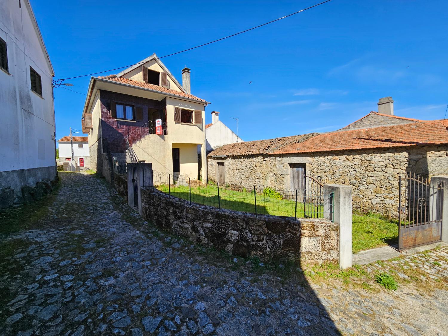 en venta casa Urgueira Sabugal 2