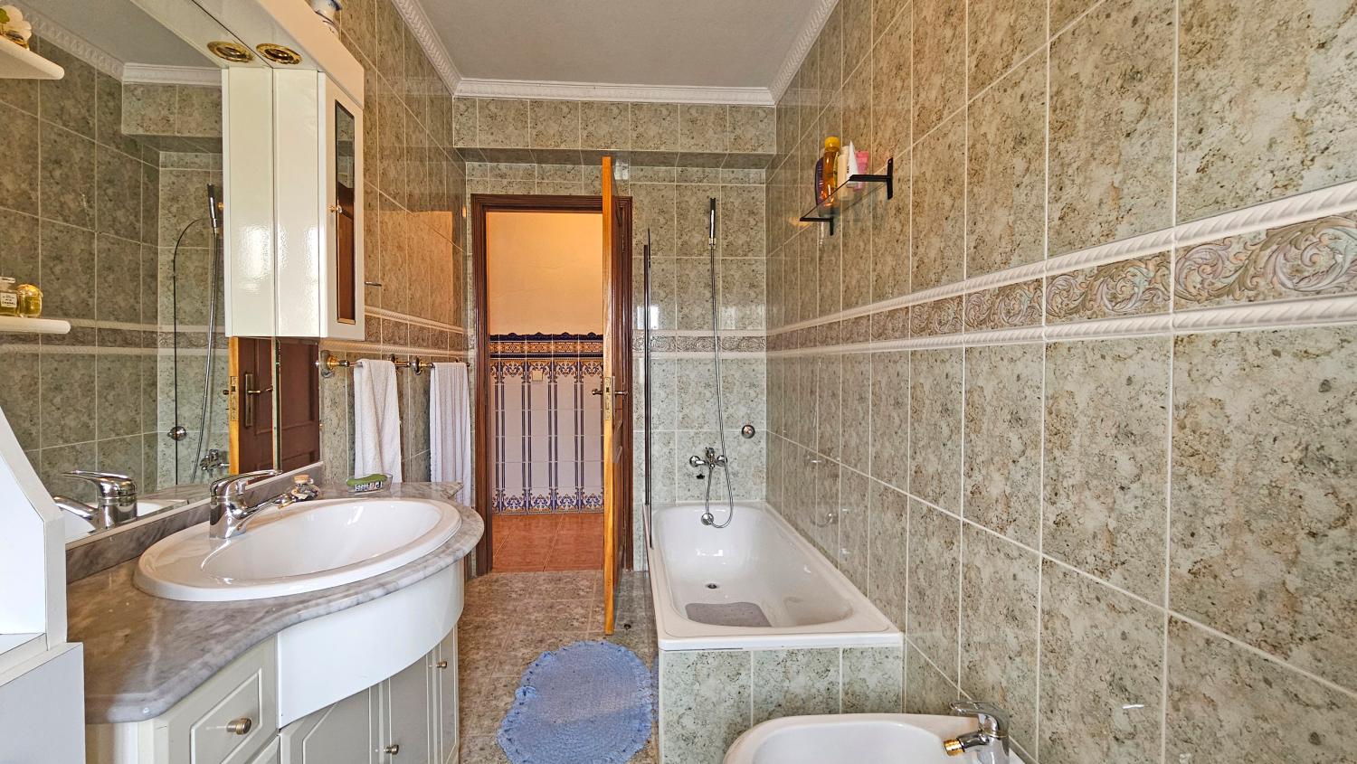  en venta casa independiente Vale de Estrela Guarda 16