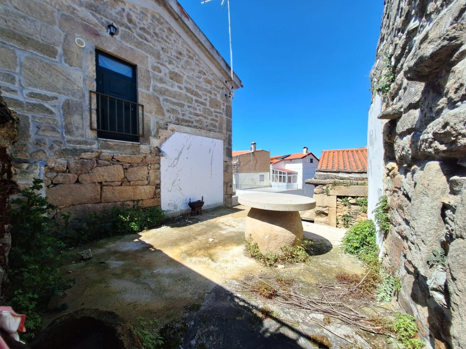  en venta casa de pueblo Outeiro de Gatos Mêda 3