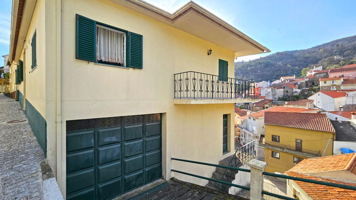 en venta casa de pueblo Famalicão Guarda 3