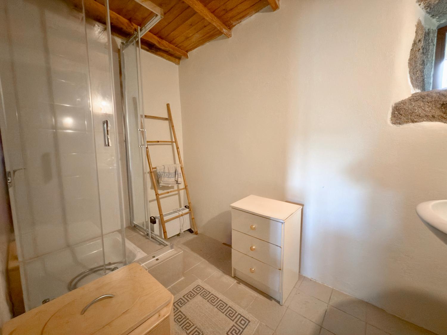  en venta casa rústica Pousafoles do Bispo Sabugal 29