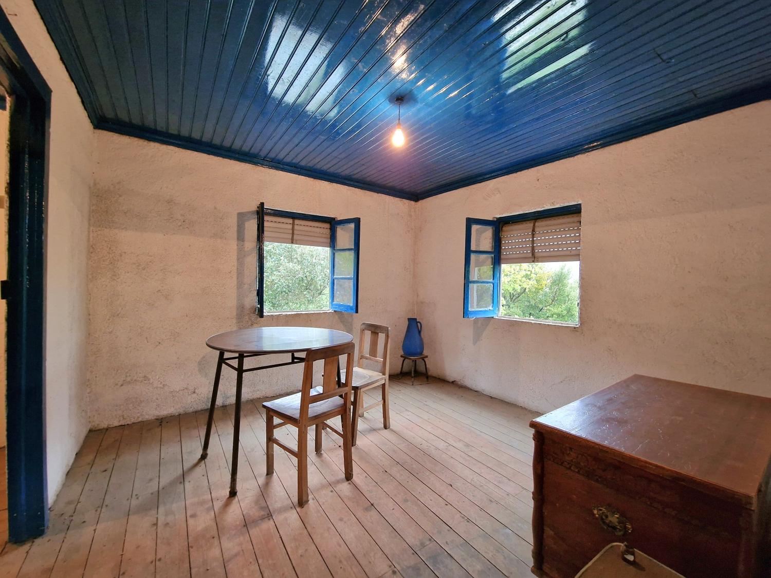 en venta casa independiente Ramela Guarda 8