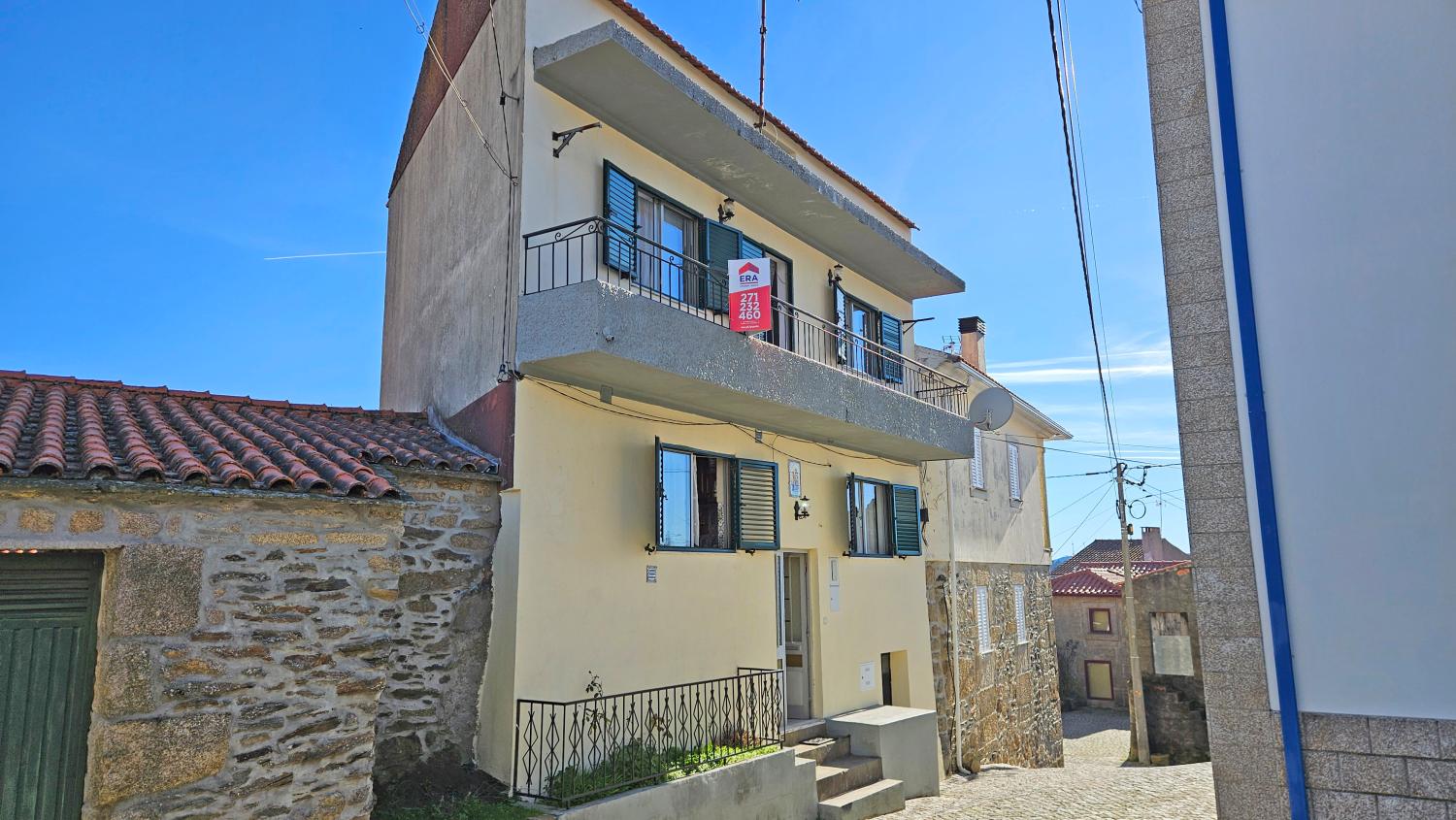  en venta casa de pueblo Videmonte Guarda 1