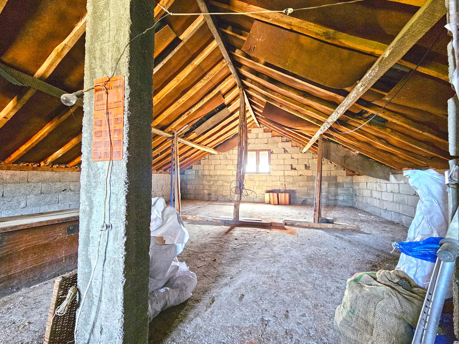  en venta casa Valdeiras Guarda 18