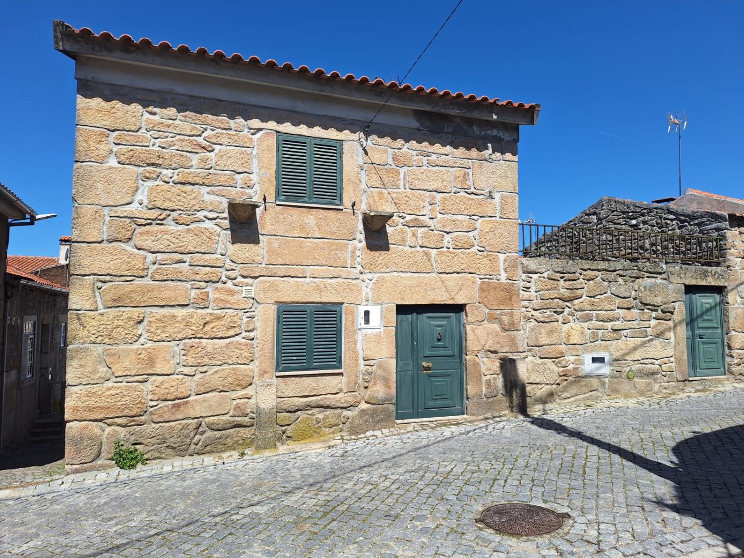  en venta casa de pueblo Outeiro de Gatos Mêda 2