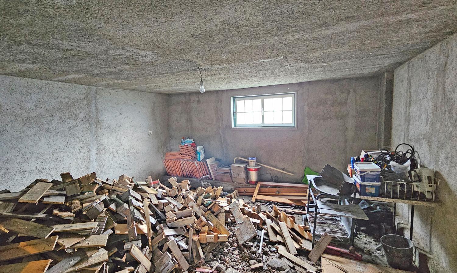  en venta casa independiente Vale de Estrela Guarda 33