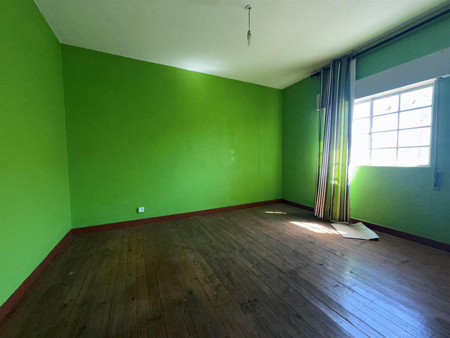  en venta casa independiente Casal de Cinza Guarda 8