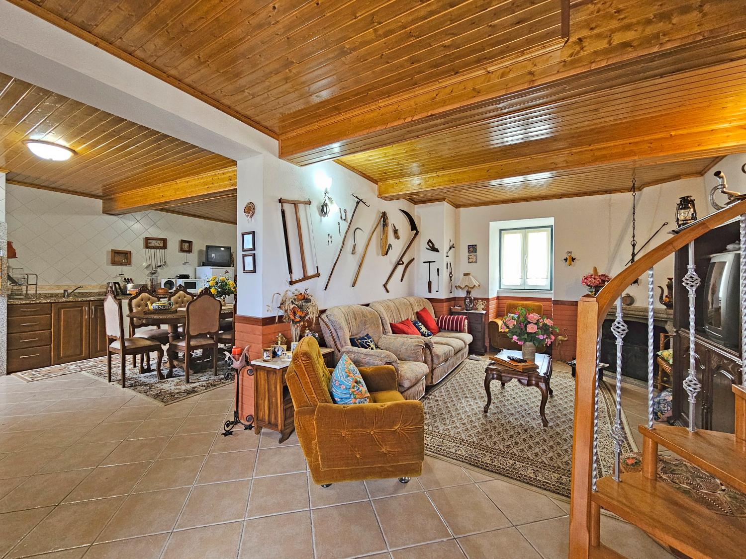  en venta casa Gonçalo Guarda 16