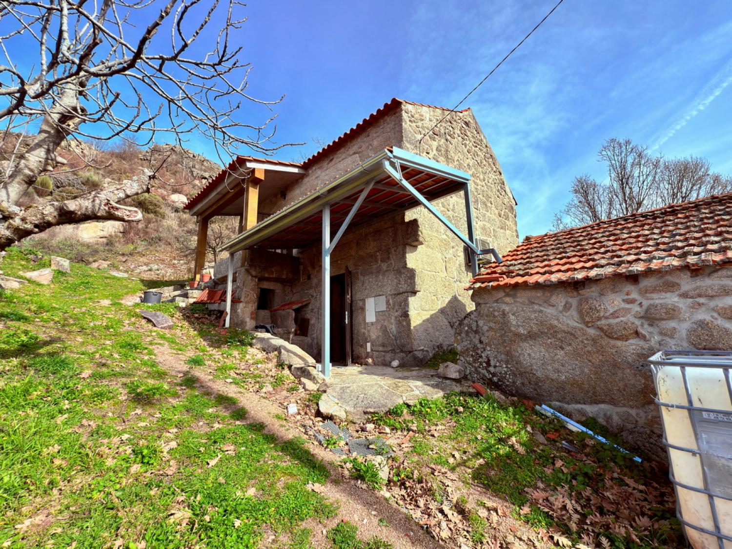 en venta casa rústica Pousafoles do Bispo Sabugal 3